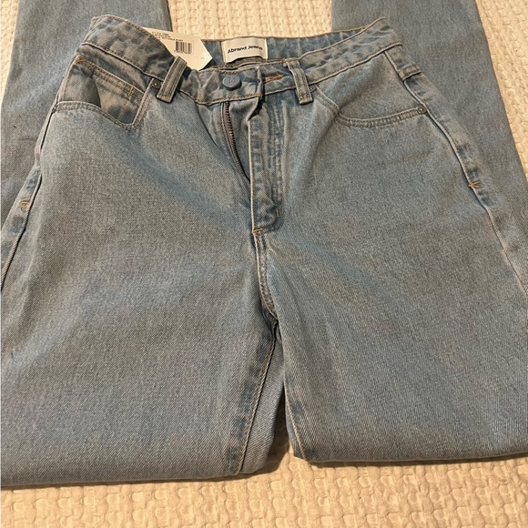 Abrand Jeans - Picture 4 of 7